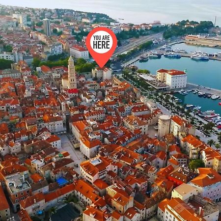 Diocletian Tower - Bella Vista & Palazzo Apartment สปลิท ภายนอก รูปภาพ
